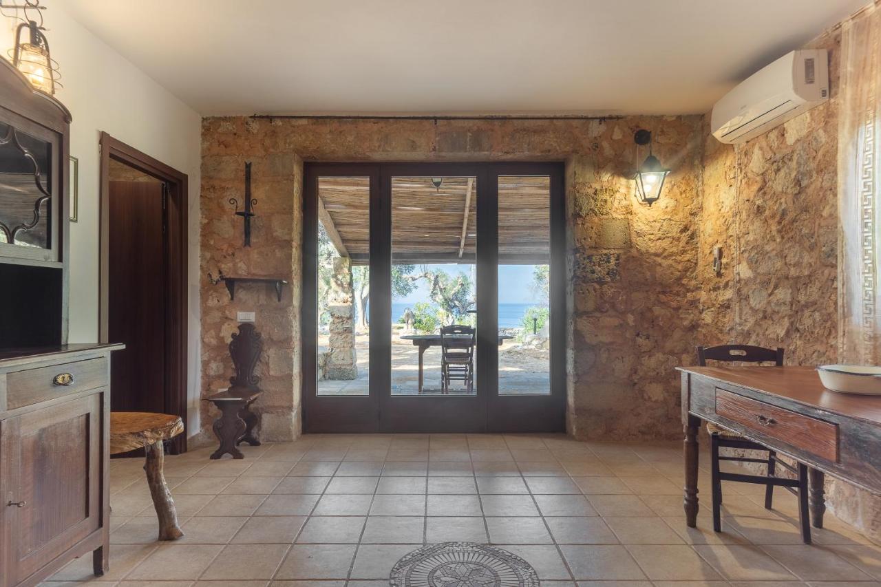 Levante E Libeccio Villette Vista Mare - Marina Di Andrano Kültér fotó